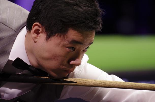 国乒8-2胜法国，产生了3大不可思议，王楚钦救场，王皓脸色铁青